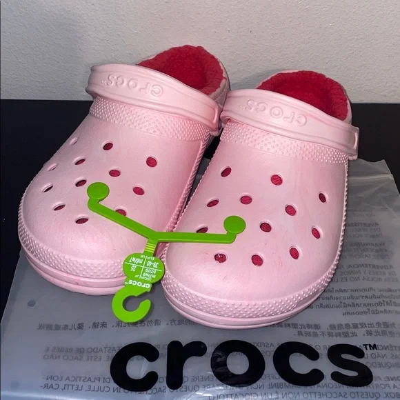 CROCS Classic Watercolor Marbled Lined Clog - Picture 3 of 11